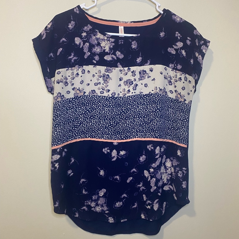 Floral print blouse